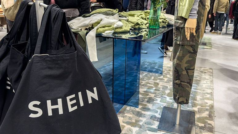 Shein fait son entrée en bourse en mode braderie
