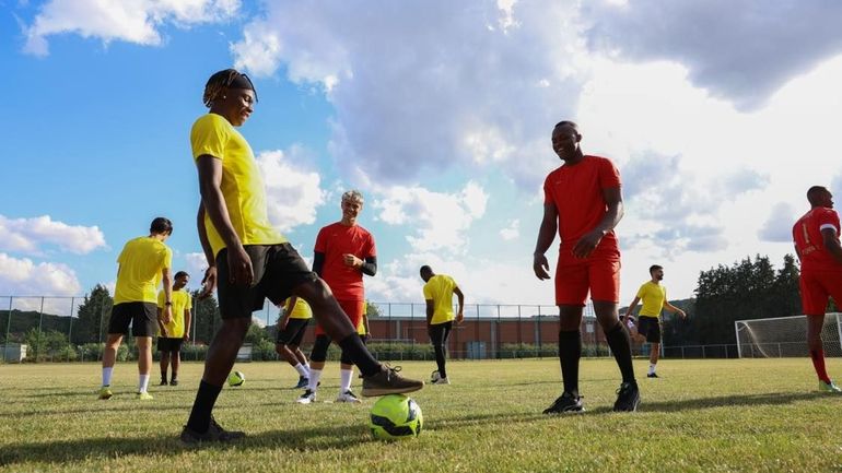 Tours finaux D2, D3 FFA et interprovincial : moins de montants plus haut dans la hiérarchie ?