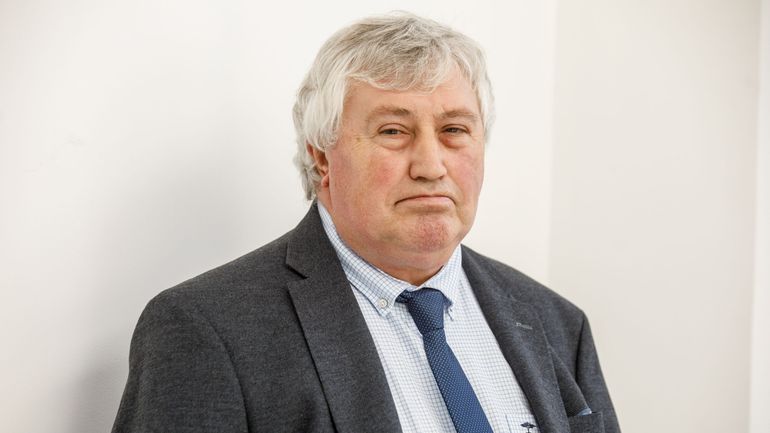 Visites domiciliaires : le patron de l'Office des étrangers salue un texte "logique et exécutable"
