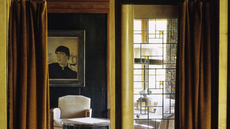 La Maison Van Buuren, joyau art déco, propose une exposition inédite dédiée à la mode des années 1920 et 1930