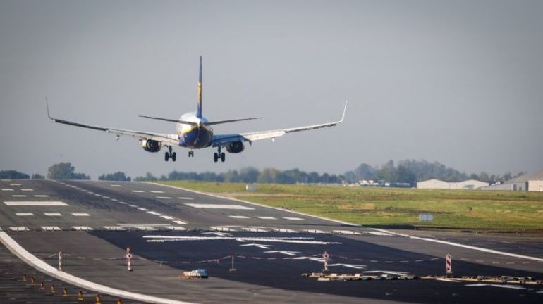 Aéroport de Charleroi : le gouvernement wallon a adopté une série de mesures dont l’objectif est de renforcer l’équilibre entre développement économique et cadre de vie
