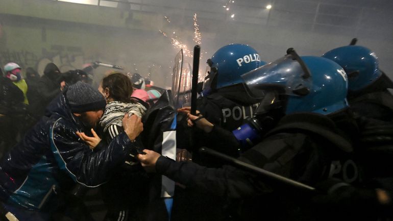 JO d'hiver : brefs affrontements lors d'une manifestation à Milan