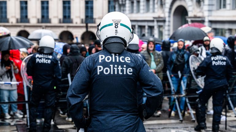 Enquête ouverte contre des policiers : que risquen