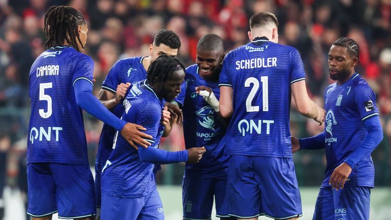 “Charleroi avait un problème de finition, ils doivent maintenant aussi gérer les manquements défensifs“ “Charleroi avait un problème de finition, ils doivent maintenant aussi gérer les manquements défensifs“