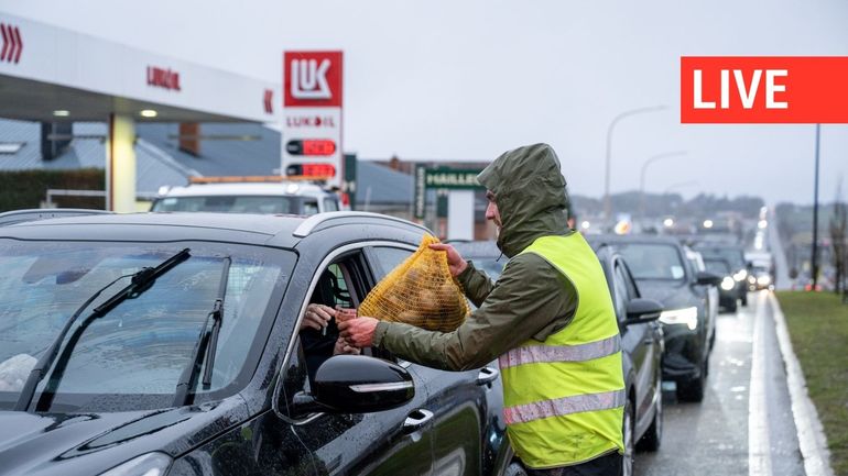 Direct - Mobilisation des agriculteurs : Hensies, Battice, Nivelles Nord... Nombreux blocages, alors que débutent les discussions sur le Mercosur