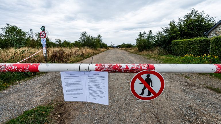 Hautes Fagnes : une partie des sentiers rouvre, mais la zone incendiée reste interdite au public
