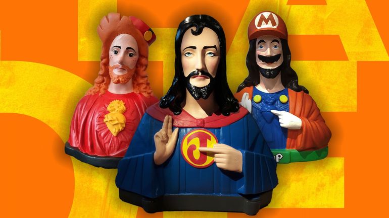 Habiller Jésus en Superman, c’est de l’art ça ?