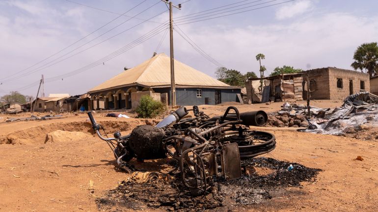 Nigéria : au moins 46 personnes tuées par des hommes armés dans trois villages de l'Etat du Niger