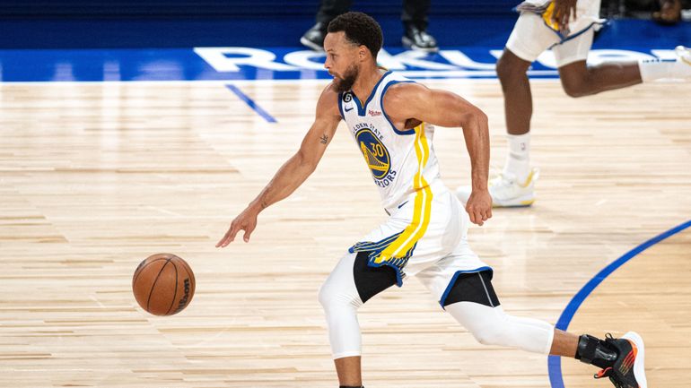NBA : un record et 48 points inscrits mais une défaite pour Stephen Curry