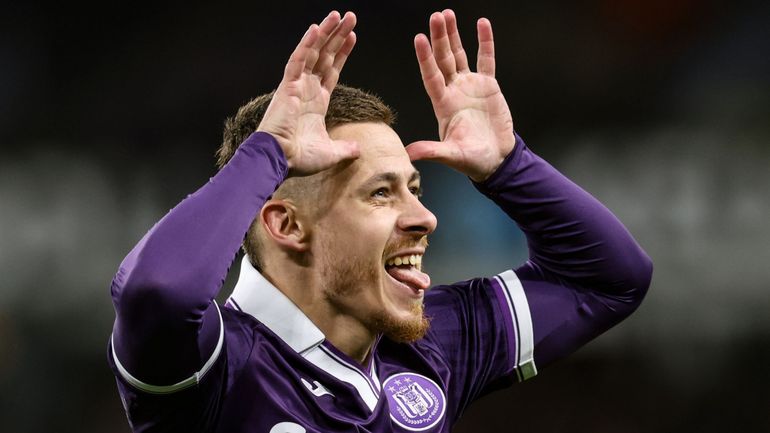 Complètement Foot : Anderlecht assure face à OH Louvain (5-1)