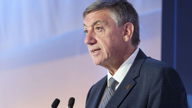 1,45 milliard d'euros de bénéfices non taxés : Jan Jambon interpelle les mutualités