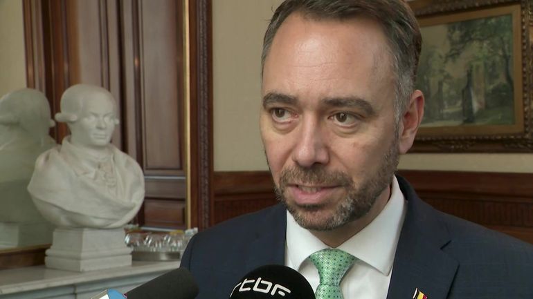 Budget fédéral : "On n'a plus le luxe de chercher à être populaire" s'alarme Maxime Prévot alors que l'Arizona patauge