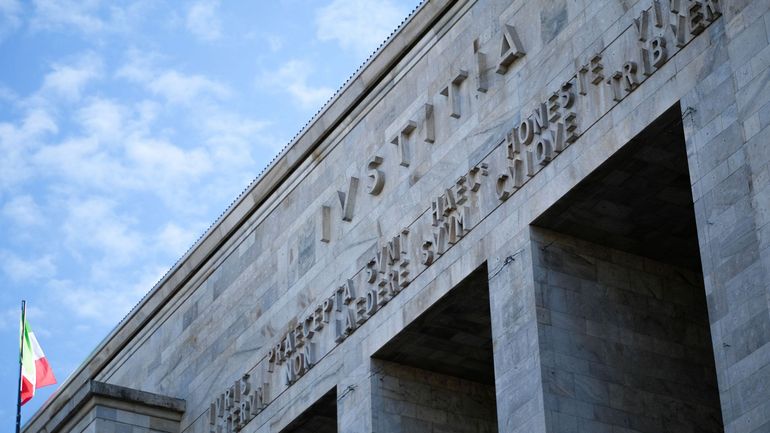"Made in Italy" : 11 noms du luxe, dont Chanel et Bulgari, soupçonnés d'exploitation de main-d'oeuvre