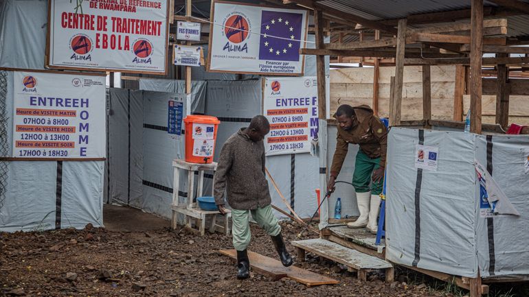 Le nombre de cas d'Ebola continue d'augmenter en RDC, fin de l'épidémie en Ouganda