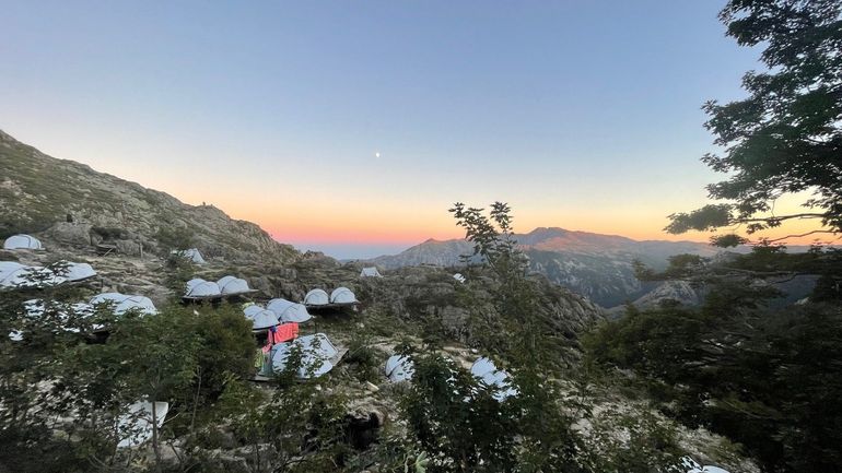 Adrien Joveneau et son fils ont vécu un moment magique à 1981m d'altitude sur le GR20 en Corse