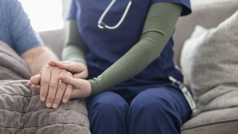 Soupçons de fraude sociale dans le domaine des soins de santé : perquisitions en Belgique et au Luxembourg