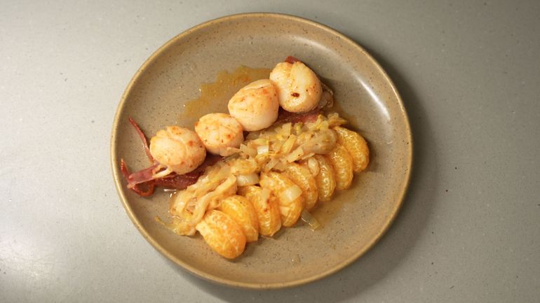 Saint-Jacques, mandarine et chicon