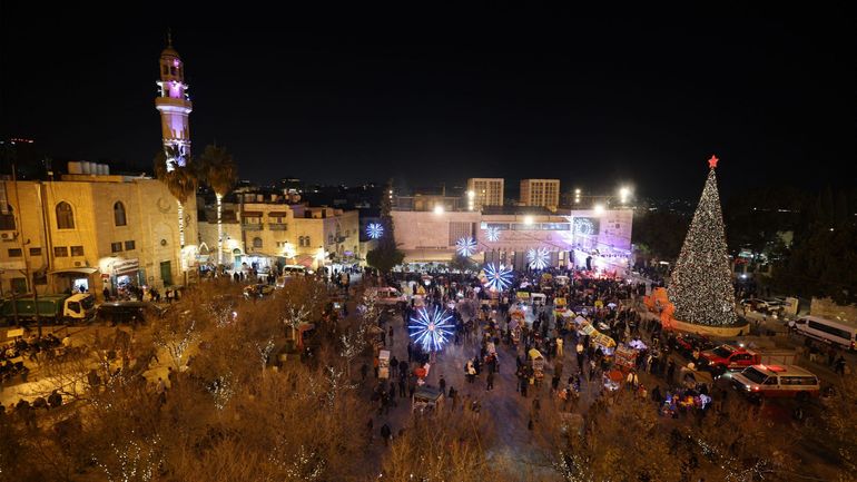 Guerre au Proche-Orient : la messe de Noël de retour à Bethléem, à la faveur d'une trêve fragile