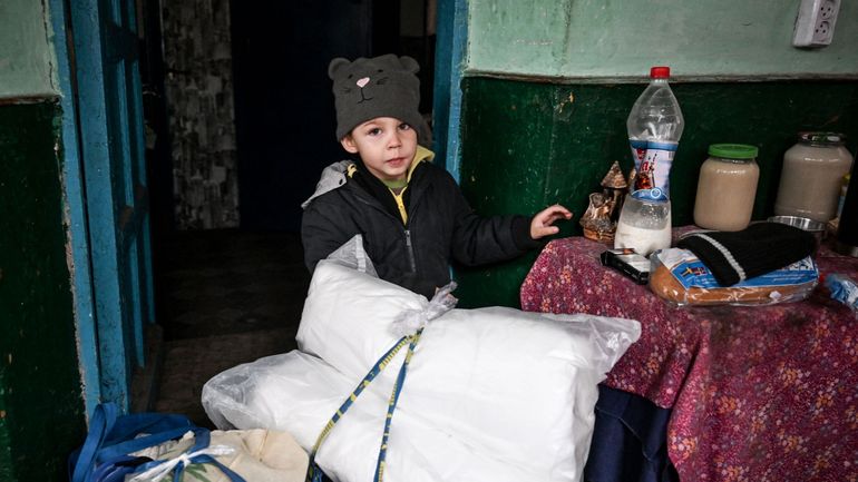 "On va retrouver ta petite maman": être jeune en Ukraine, entre deuil, isolement et liberté de rêver