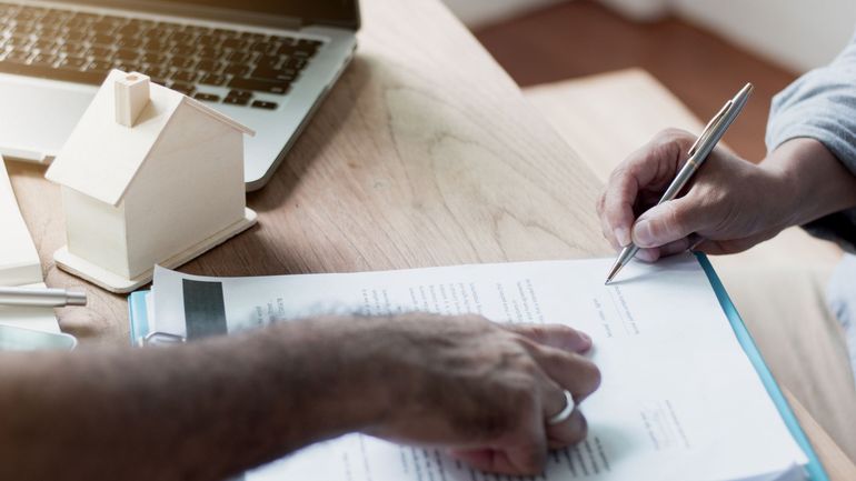 Vous devez signer un acte hypothécaire ? Une panne au SPF Finances pourrait retarder certaines signatures