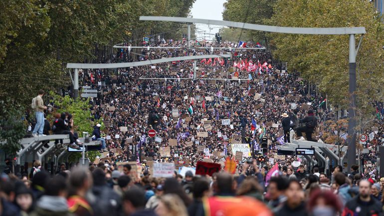 Manifestations en France : 110.000 personnes dans le cortège à Paris, des tensions à Nantes