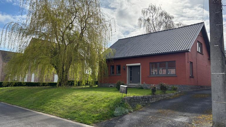 Abattre un arbre de votre jardin peut être soumis à un permis d'urbanisme. Explications d'un expert agronome de la Province de Hainaut