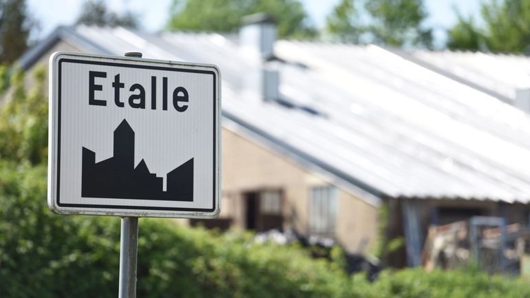 TC Arlon – Un échevin d’Etalle condamné à 100 heures de travail pour avoir outragé des policiers TC Arlon – Un échevin d’Etalle condamné à 100 heures de travail pour avoir outragé des policiers