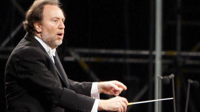 Victime d’un malaise en pleine représentation, le chef d'orchestre Riccardo Chailly a été hospitalisé Victime d’un malaise en pleine représentation, le chef d'orchestre Riccardo Chailly a été hospitalisé