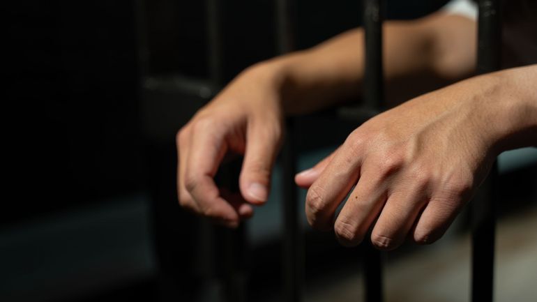 "Ils m'ont coupé les cheveux et m'ont torturée" : le témoignage marquant d'une prisonnière ukrainienne après des mois de détention en Russie