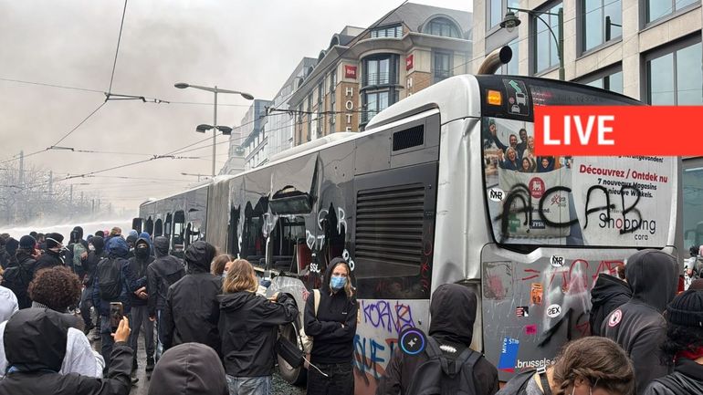 Direct - Manifestation nationale de ce 9 octobre : le cortège est terminé, derniers incidents autour de la gare du midi avec des casseurs