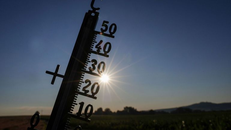 QR : qui fixe les "normes de saison" de la météo ? Seront-elles adaptées en fonction du réchauffement climatique ?