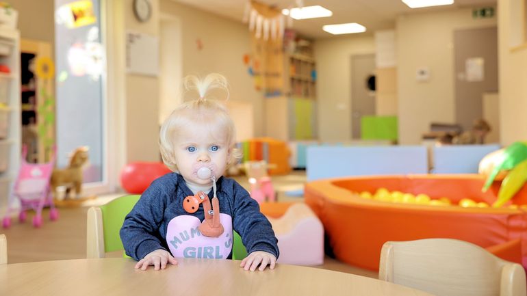 "Offrir un quotidien le plus ordinaire possible" : aux Cosennes, reconstruire l’enfance fragilisée par la pauvreté, pas à pas