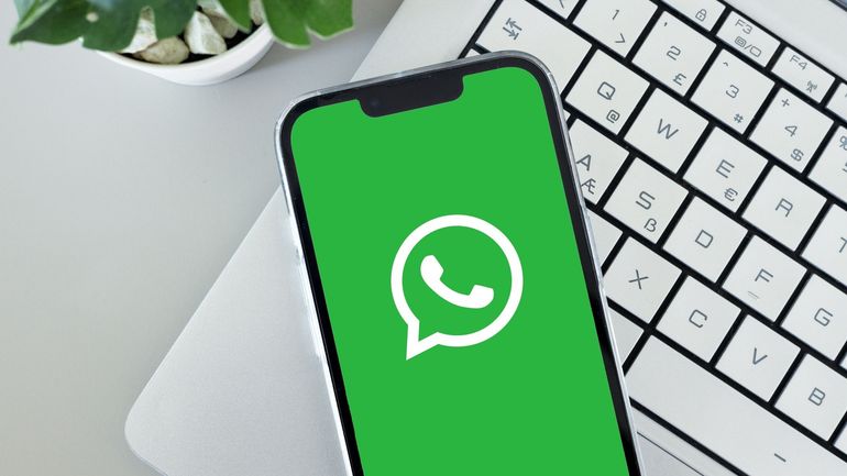 WhatsApp dénonce une tentative de la Russie de la "bloquer complètement"