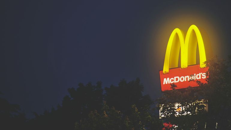 La minute insolite : aux Pays-Bas, McDonald’s retire une publicité générée par une intelligence artificielle
