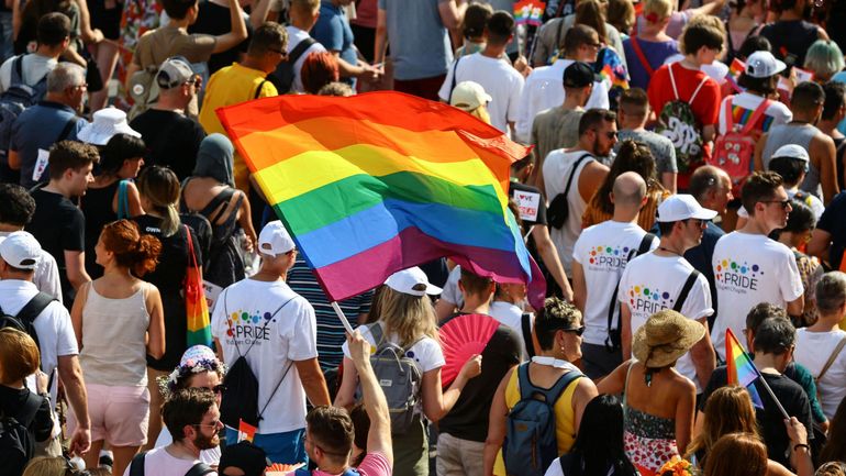 En Hongrie, la majorité pro-européenne commence à supprimer les lois anti-LGBT + adoptées par Viktor Orban