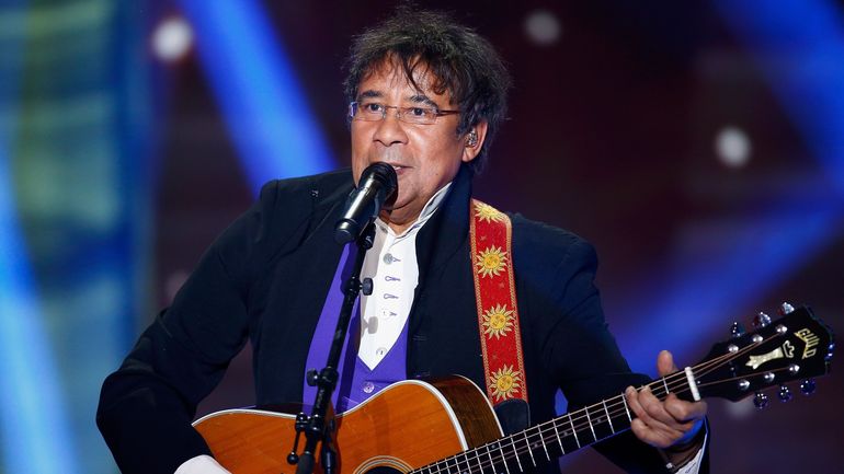 Laurent Voulzy évoque l’abandon de son père, à l’origine de sa chanson "Le Cœur Grenadine" : "Il a déclaré forfait" Laurent Voulzy évoque l’abandon de son père, à l’origine de sa chanson "Le Cœur Grenadine" : "Il a déclaré forfait"