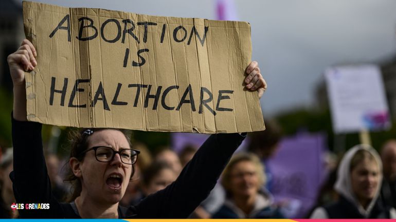 Venezuela, congé maternité, droit à l'avortement,... : le récap' info de la semaine des Grenades