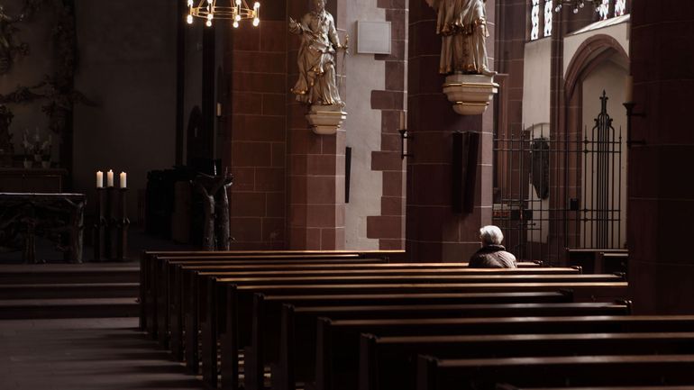 Opération Calice : le rapport de la commission parlementaire sur les abus sexuels dans l'Eglise laisse les victimes sur leur faim