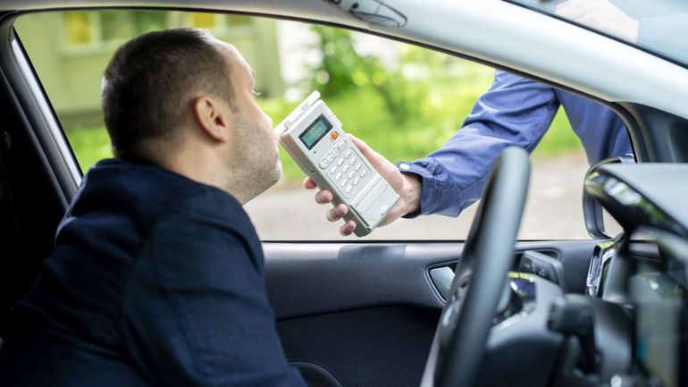 Drogue et conduite : Vias demande l'acquisition de tests salivaires pour détecter la kétamine chez les conducteurs