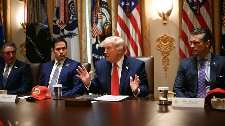 L'administration Trump revient sur une règle pour les demandes de résidence permanente à réaliser depuis les pays d'origine des demandeurs