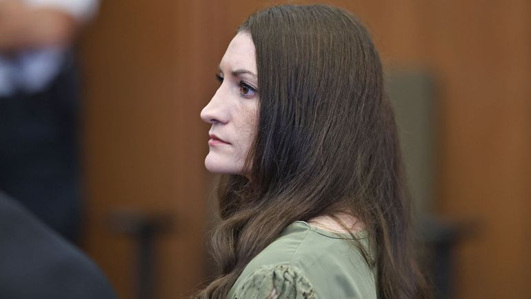 Faute d'unanimité, un juge annule l'acquittement d'une mère jugée pour un triple infanticide aux États-Unis