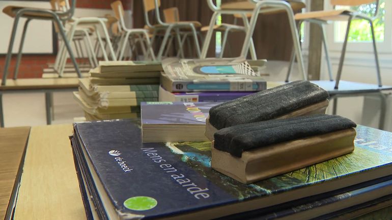 Réforme de l'enseignement : les écoles préparent une rentrée dans l'incertitude