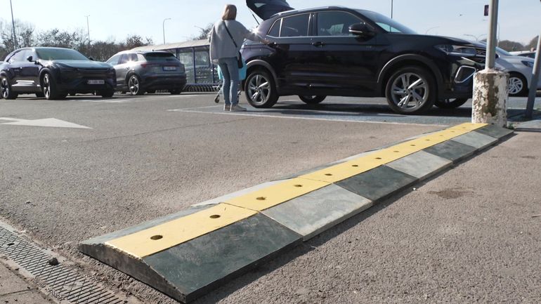 Un oeil sur demain: des ralentisseurs faits à partir d'anciennes pales d'éoliennes