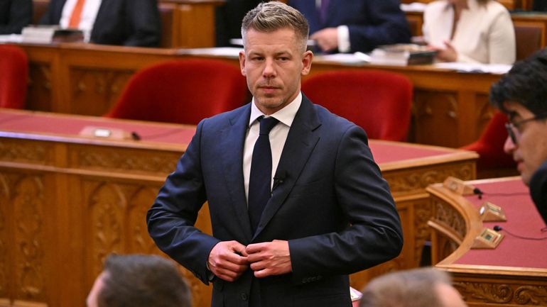 Une promesse de changement : Peter Magyar est officiellement le nouveau Premier ministre de la Hongrie