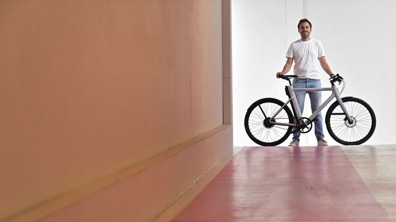 Vélos Cowboy : le rachat de l’entreprise bruxelloise tarde, certains clients voient leur vélo immobilisé Vélos Cowboy : le rachat de l’entreprise bruxelloise tarde, certains clients voient leur vélo immobilisé