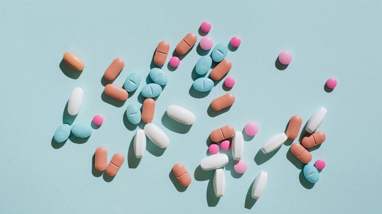 Antibiotiques à l’unité en 2026 : "Pour les patients, ce ne sera pas plus cher", promet le secteur pharmaceutique Antibiotiques à l’unité en 2026 : "Pour les patients, ce ne sera pas plus cher", promet le secteur pharmaceutique