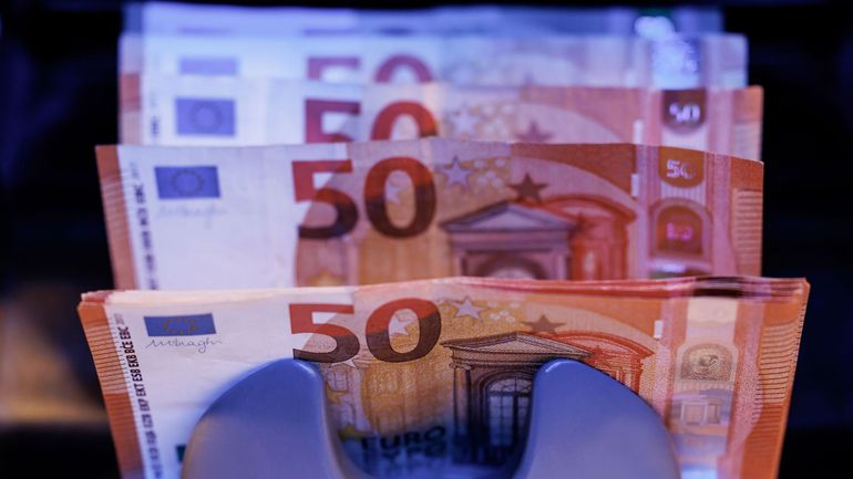 Hawala : le blanchiment d'argent via les banques clandestines explose en Belgique, avec trois fois plus de dossiers ouverts par le fisc depuis 2024