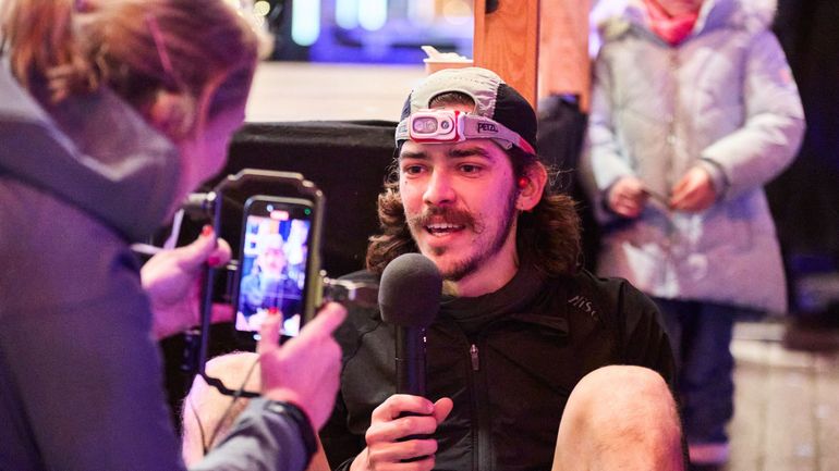 Jérémy a couru 107 km en 11h40 pour Viva for Life : son arrivée chargée en émotion à Seraing