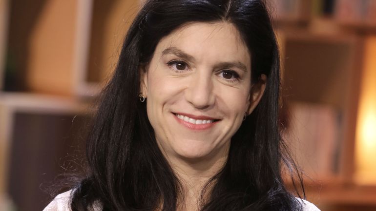 "Dans un délai de 50 ans, avoir une vie privée constituera un délit" imagine l'autrice Clara Dupont-Monod