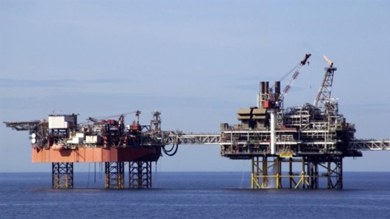 Méthane : la Commission européenne recommande de suspendre les sanctions liées à l'import pétrole gaz